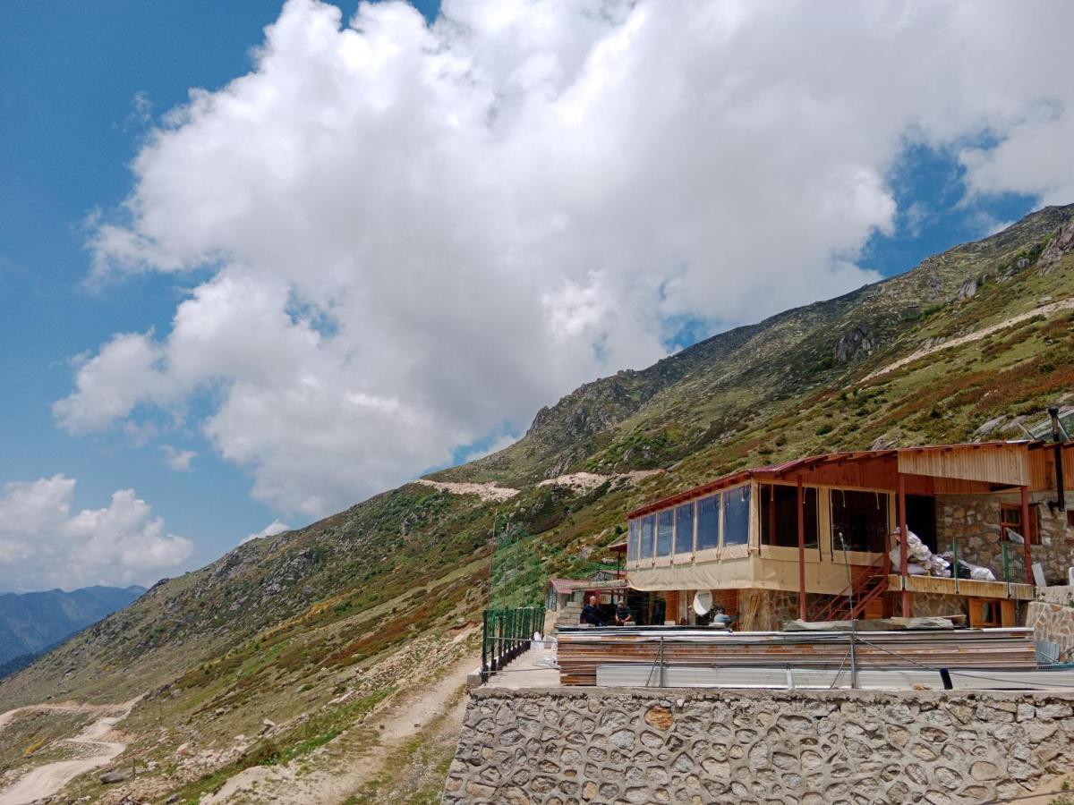 Avusor mola cafe ve pansiyon Çamlıhemşin Dış mekan fotoğraf